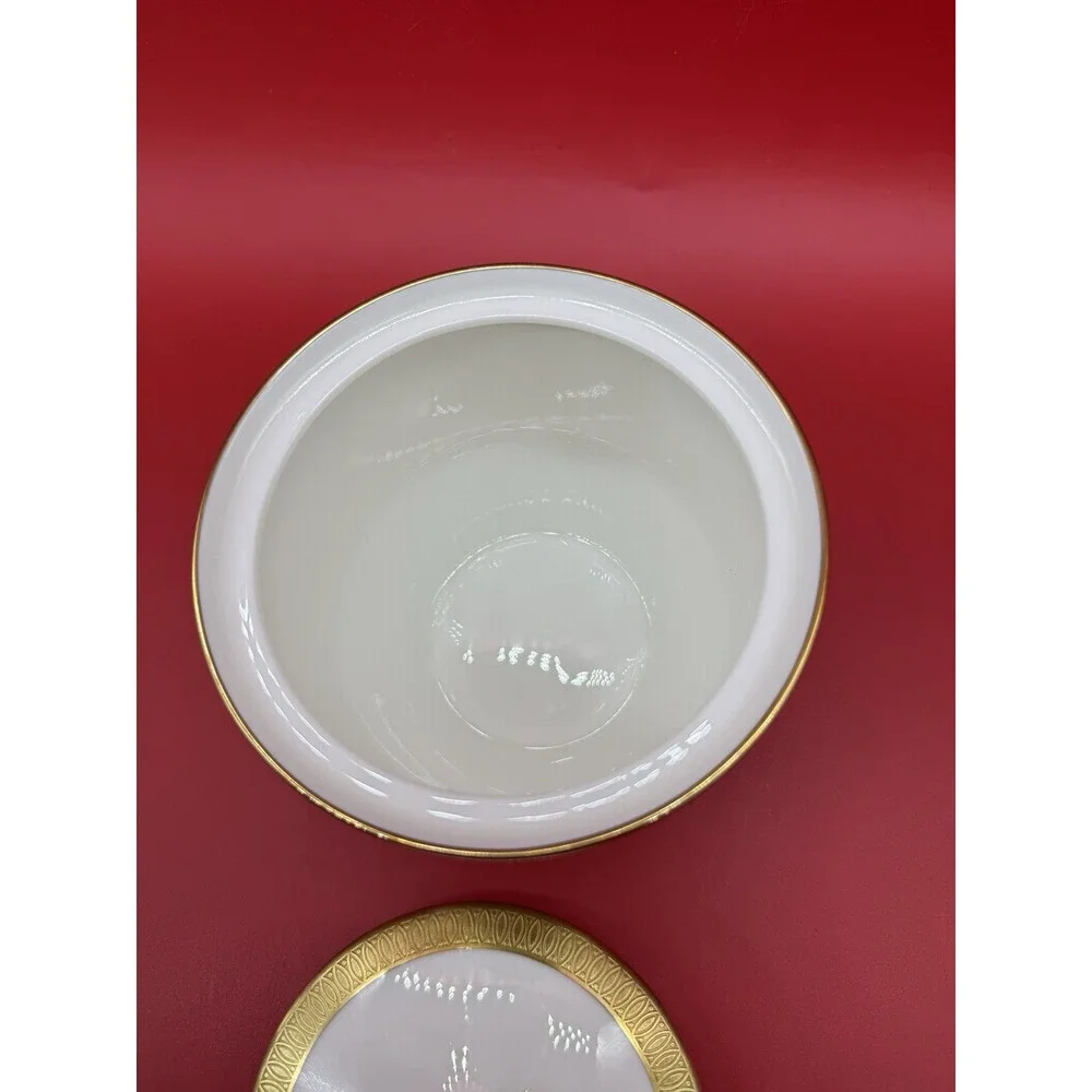 Mikasa Narumi PEMBROKE 106 Creamer & Sugar Bowl w Lid And Shaker Gold Trimmed